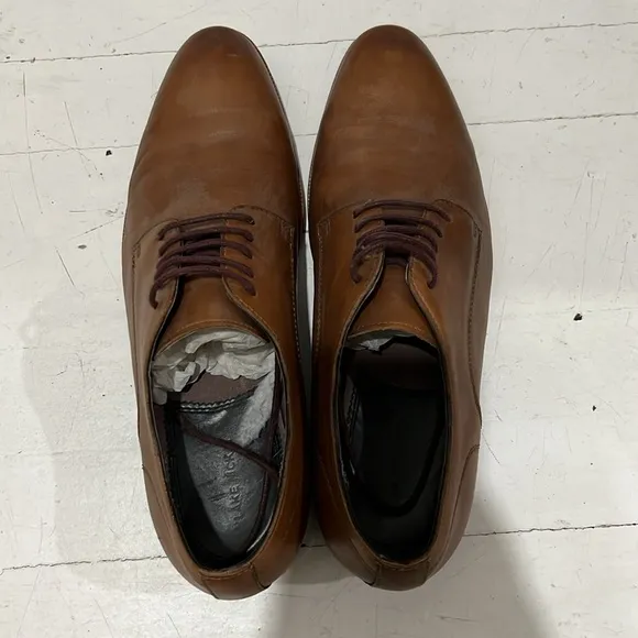 Blake McKay Men’s brown shoes size 9