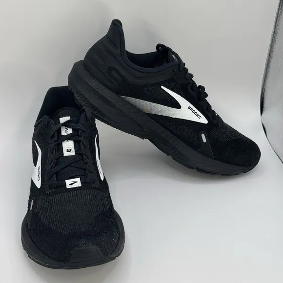 Brooks Launch GTS 9 Men's Shoes Size 7D Black