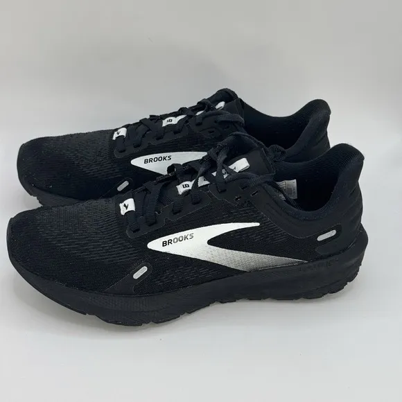 Brooks Launch GTS 9 Men's Shoes Size 7D Black