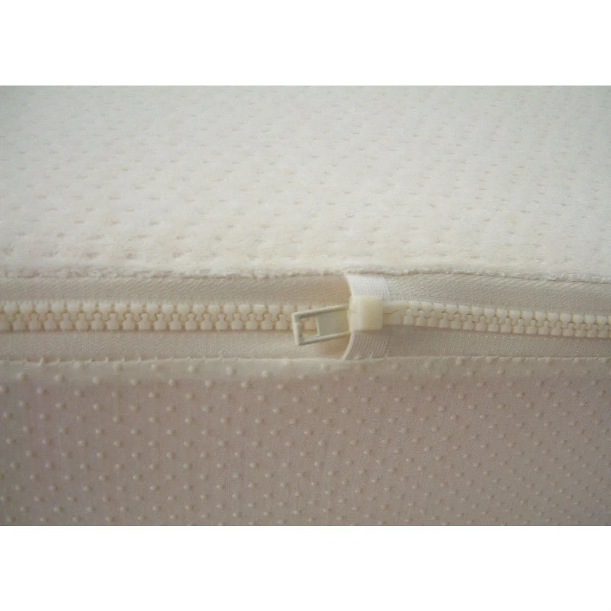 CAL King size 10-inch Thick Memory Foam Mattress with 2 Pillows