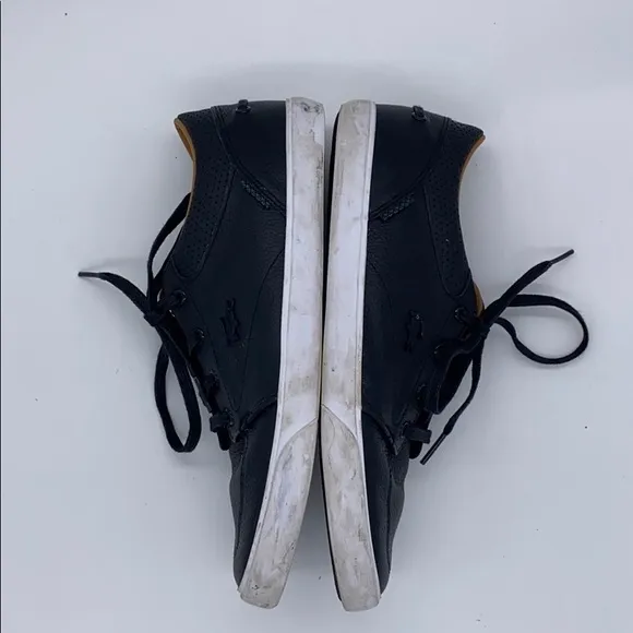 Lacoste Bayliss men’s shoes size 8