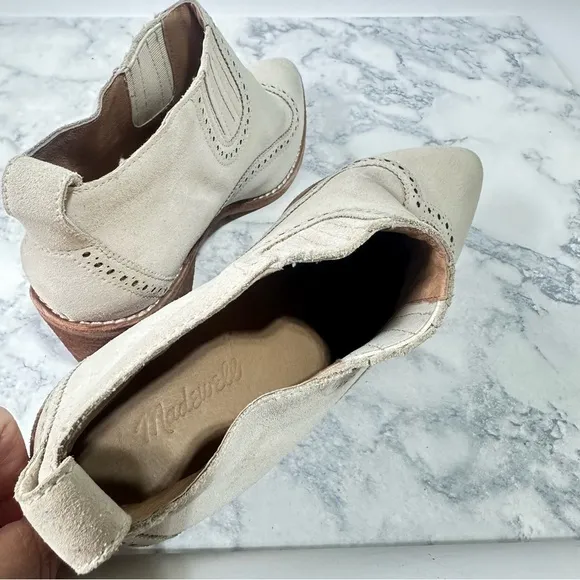 Madewell The Grayson Brogue dried flax beige western Chelsea ankle Boot suede
