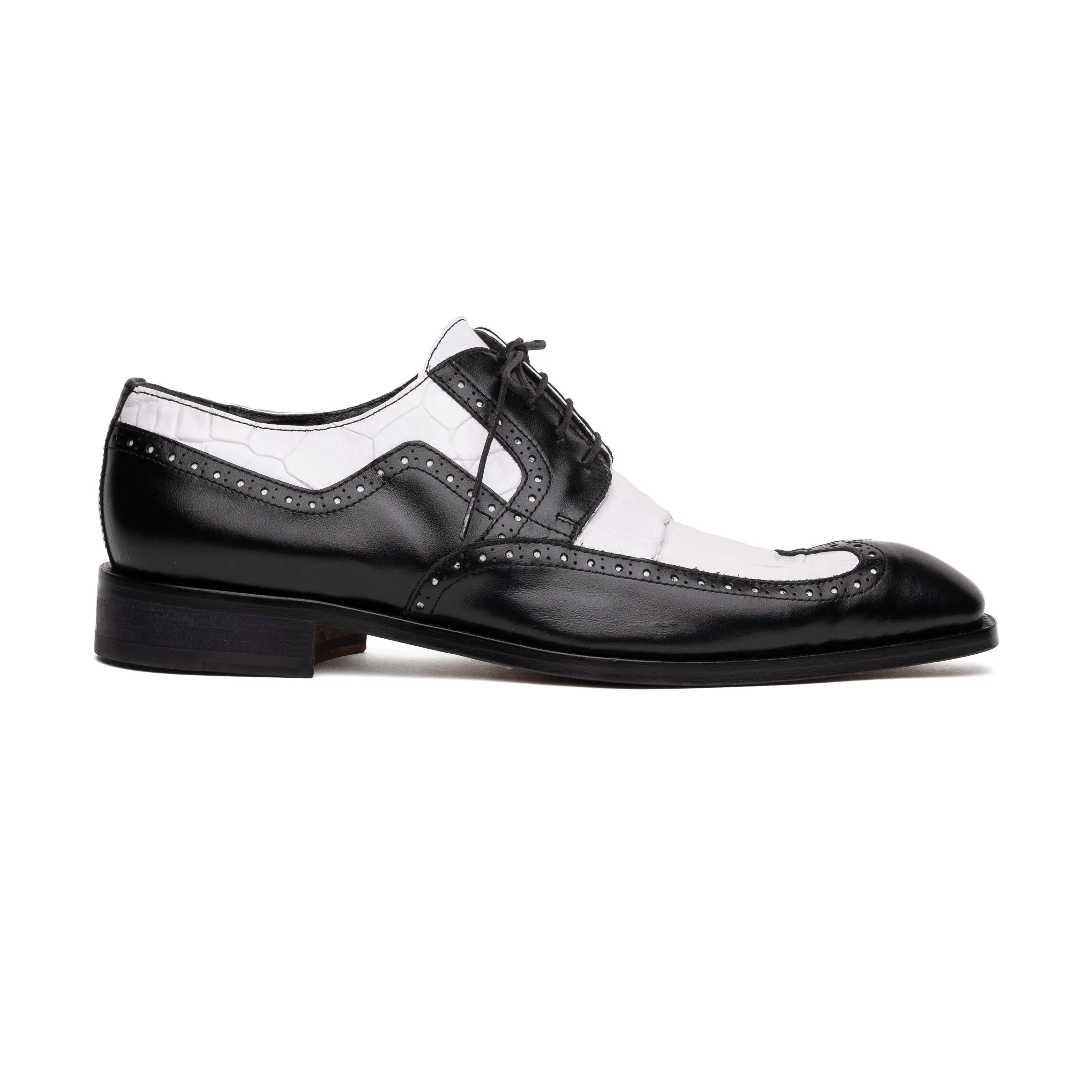 Mauri Goodfella in Black / White Mens Exotic Alligator / Calf-Skin Leather Wing-tip Derby Oxfords