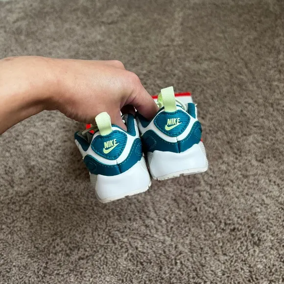 Nike Air Max 90 Toggle