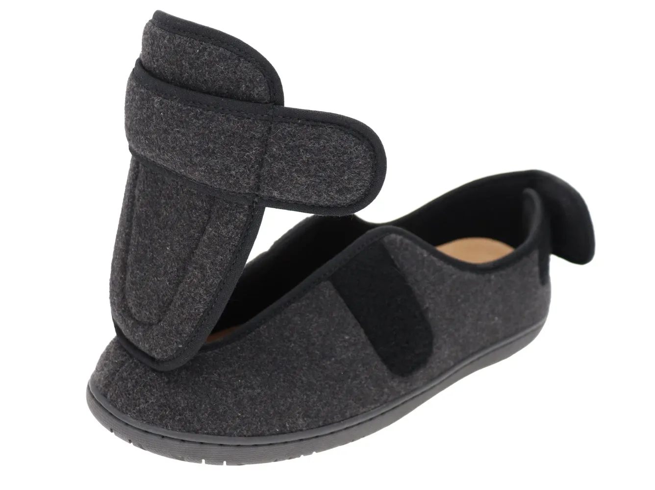 Physician M2 Black Wool Men's Slipper