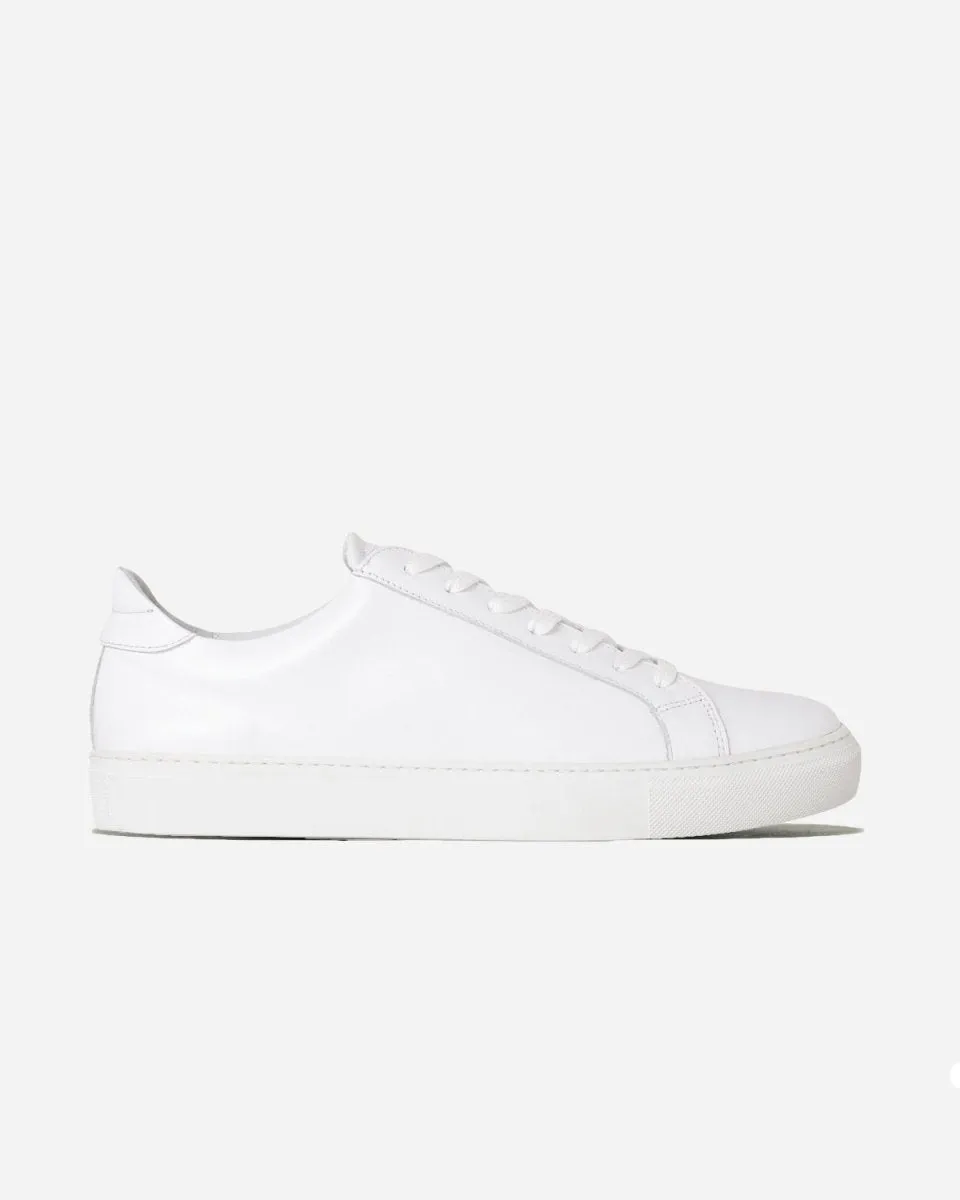 Type Leather -  White