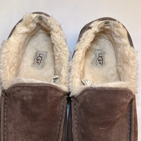 UGG Ascot Matte Leather Slipper - Tan size 10
