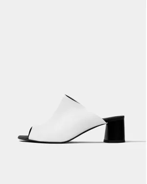 Uptown White Nopal cactus leather sandals -outlet