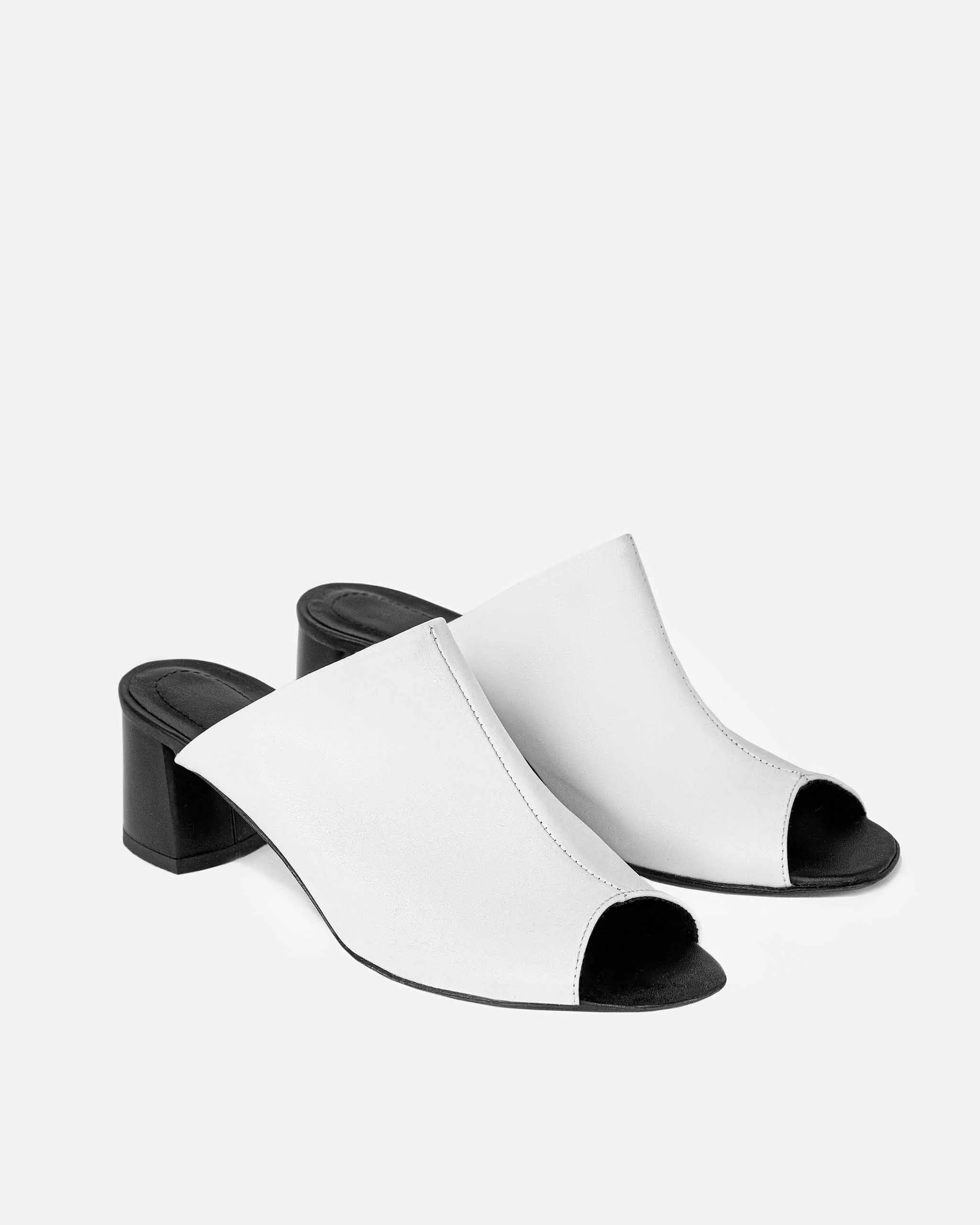 Uptown White Nopal cactus leather sandals -outlet