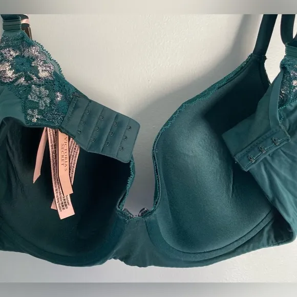 Victoria’s Secret Bra Body By Victoria 38D and 36D Green With Silver, $55